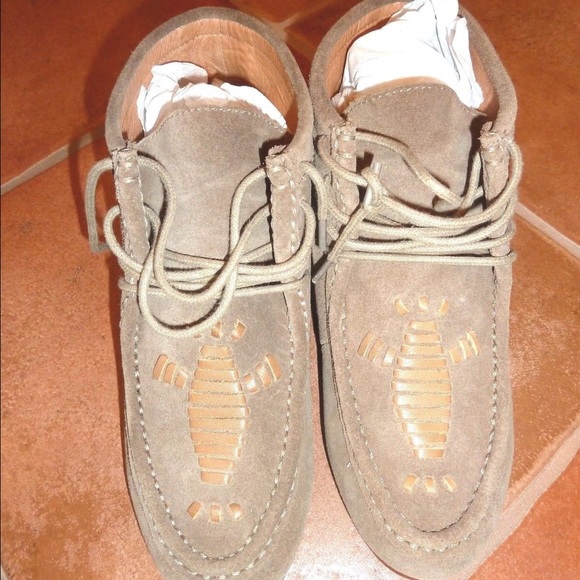 JOIE Eye of the Tiger Tan Lace Up Bootie Moccasin - Picture 1 of 3