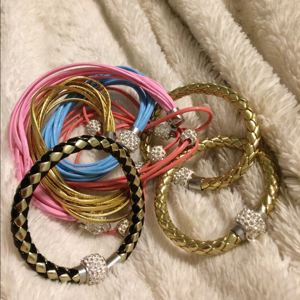 Black n gold  bling magnetic bracelet