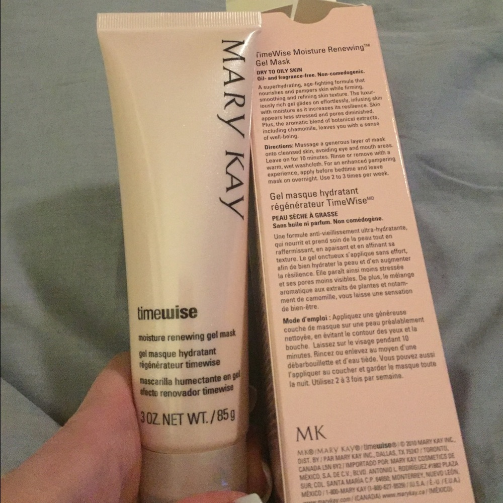 Mary Kay Moisture Renewing Gel Mask