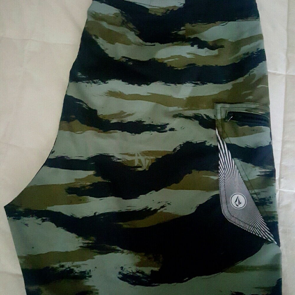 Board shorts