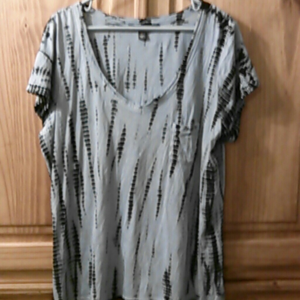 Blue v-neck Rock Republic T