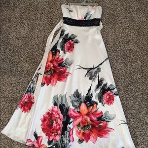 Pink and White Floral Prom/Formal dress