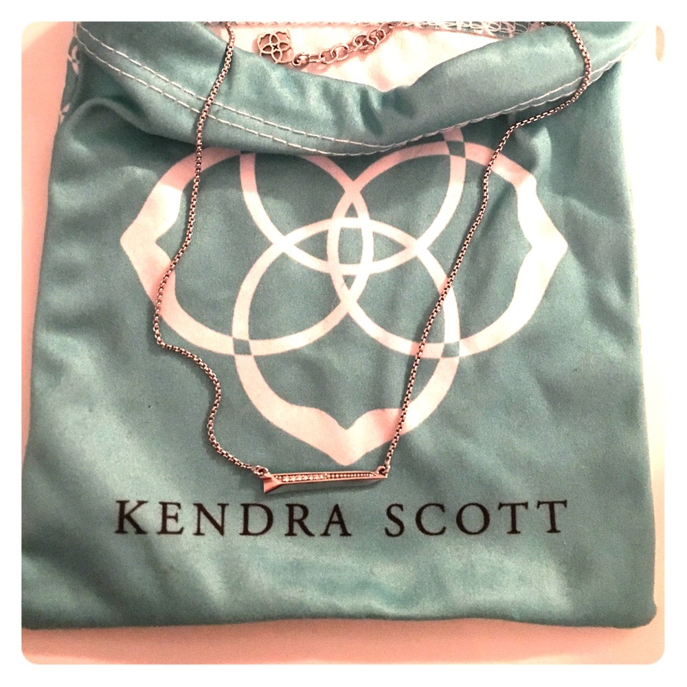 Kendra Scott Necklace