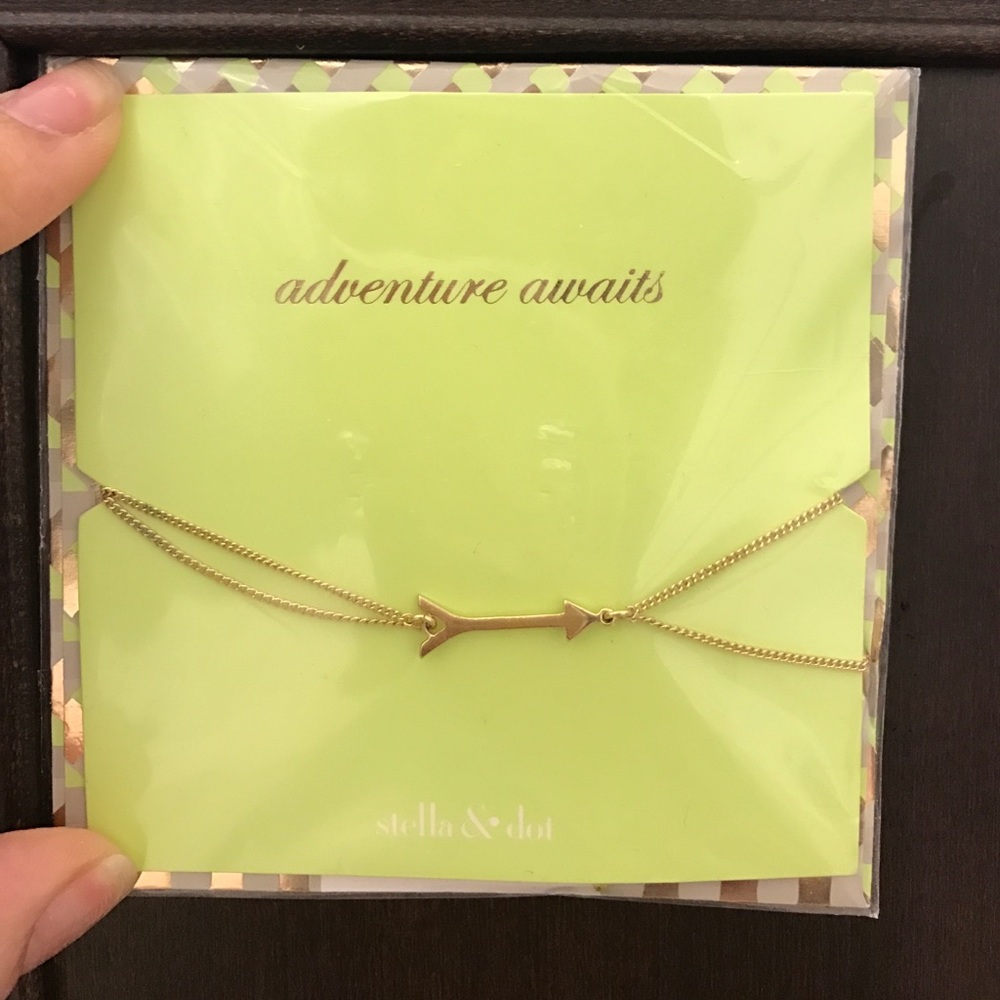 Stella & Dot Wishing Bracelet - Arrow
