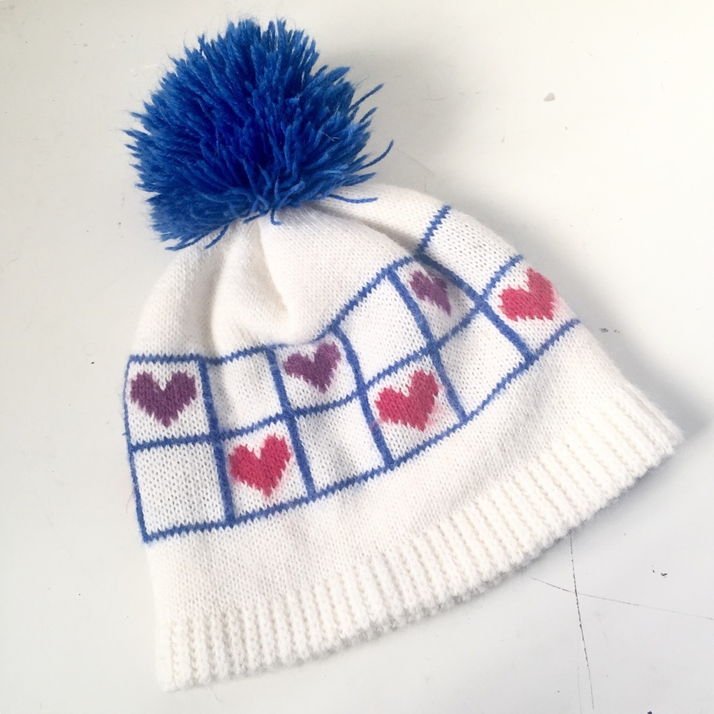 SOLD 60s Vintage Grid Heart Beanie