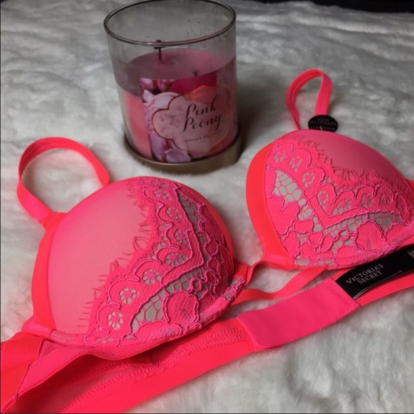 Victoria Secret Satin & Lace Add-2-cups - Picture 3 of 6