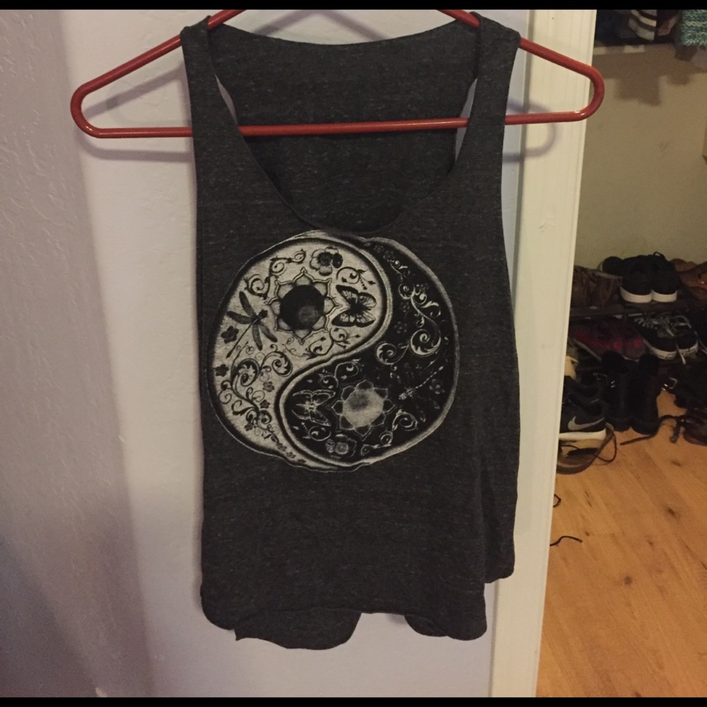 Charcoal gray yin and yang tank