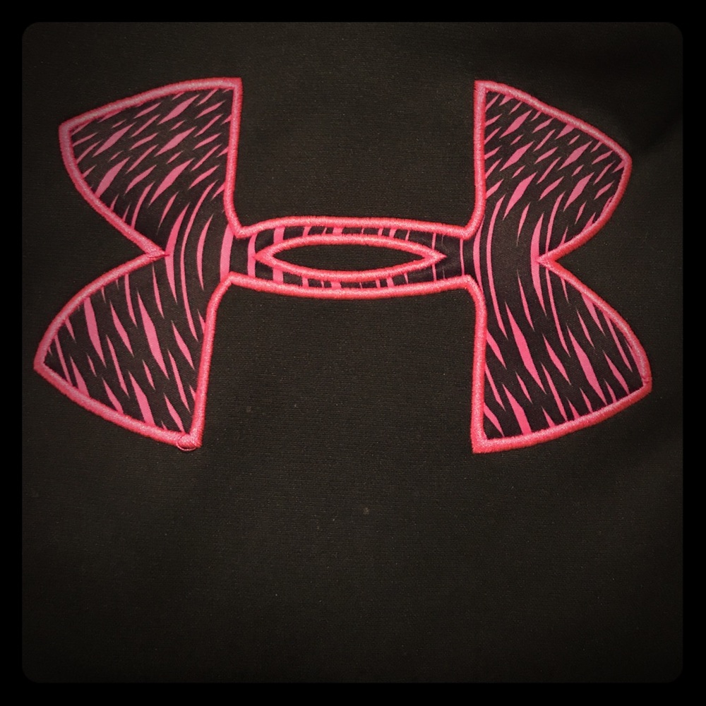 Under armor sweatshirt medium!!