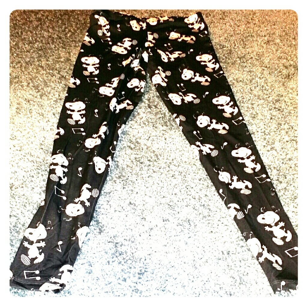 Snoopy pants
