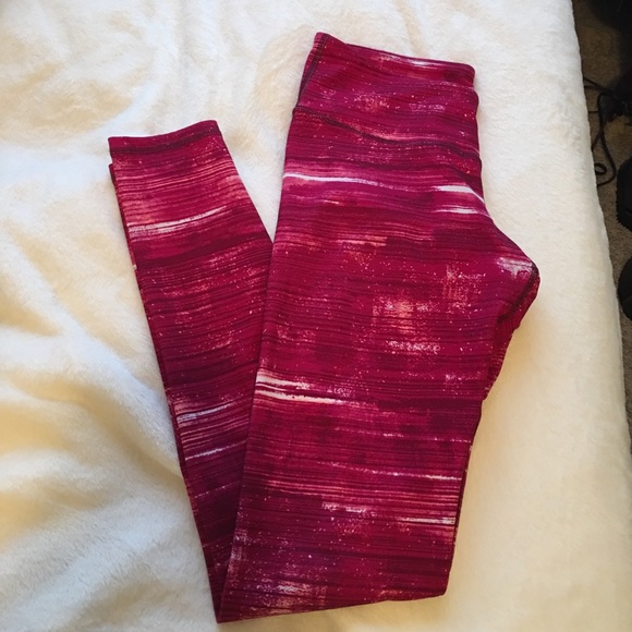 Yoga pants - Picture 1 of 3