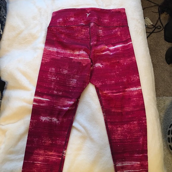 Yoga pants - Picture 2 of 3