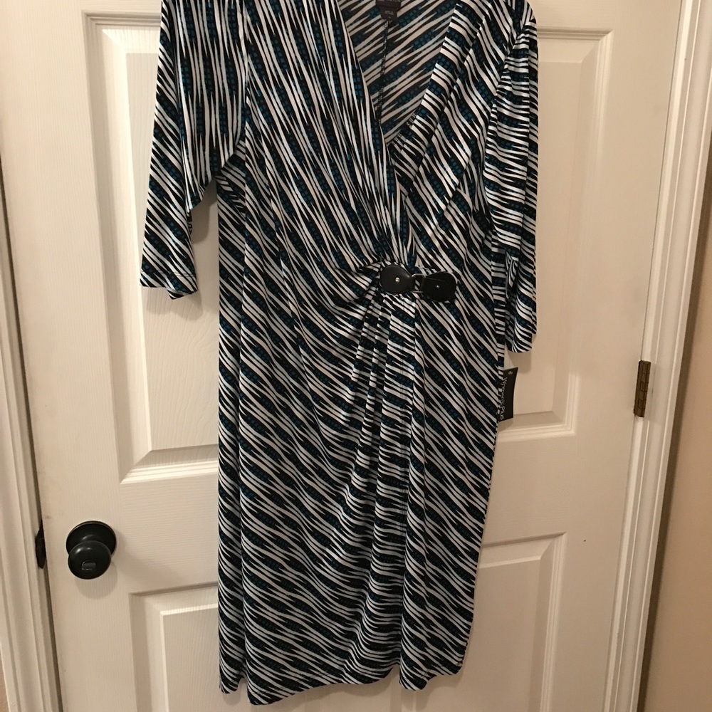 Wrap style dress