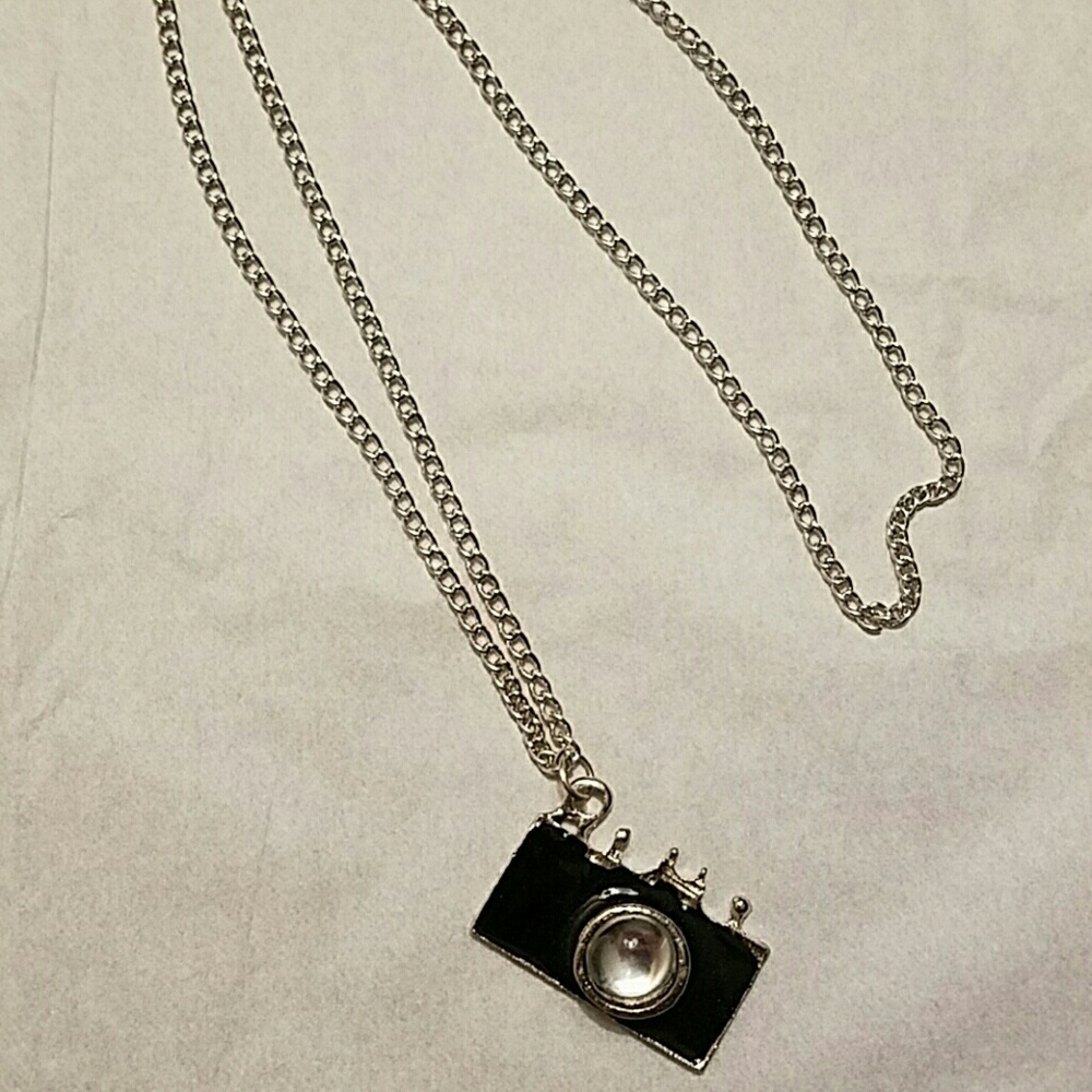 2/$10 Camera Necklace