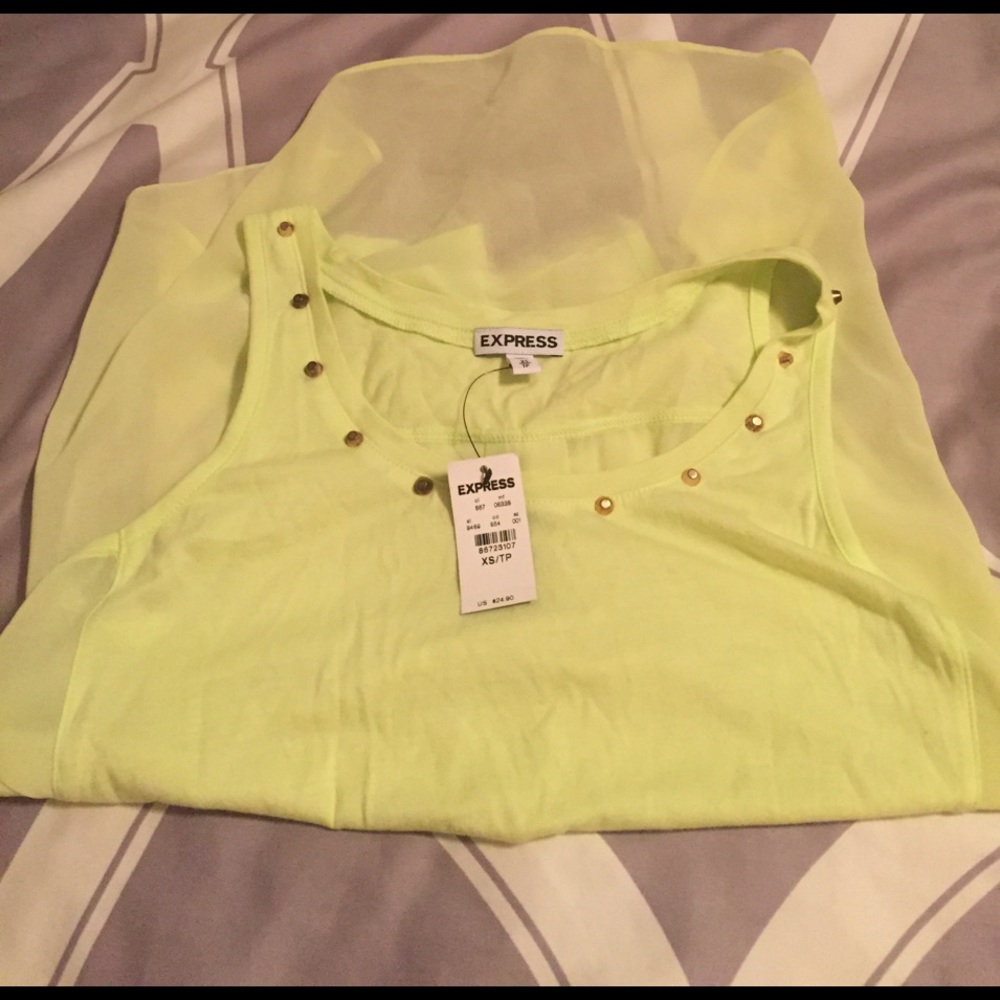 Tank top with studs