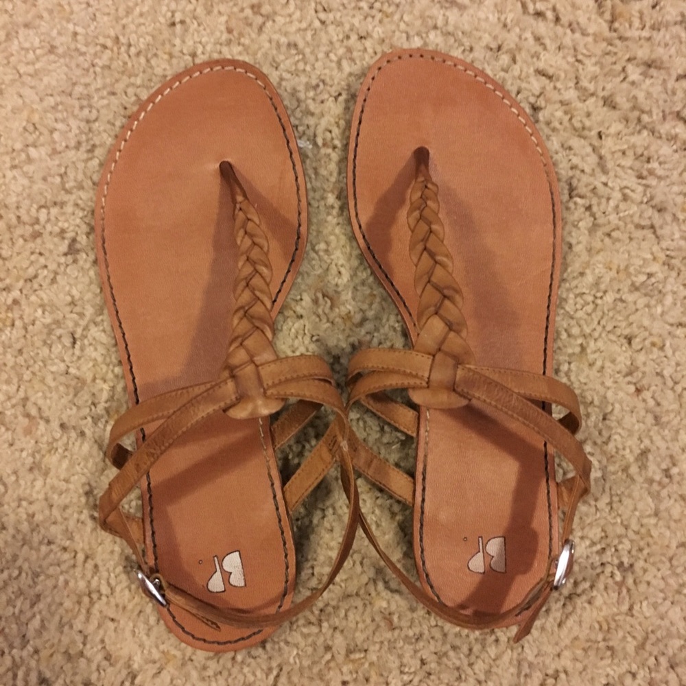 Nordstrom BP classic tan sandal
