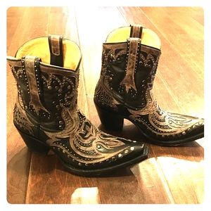 Corral cowgirl boots
