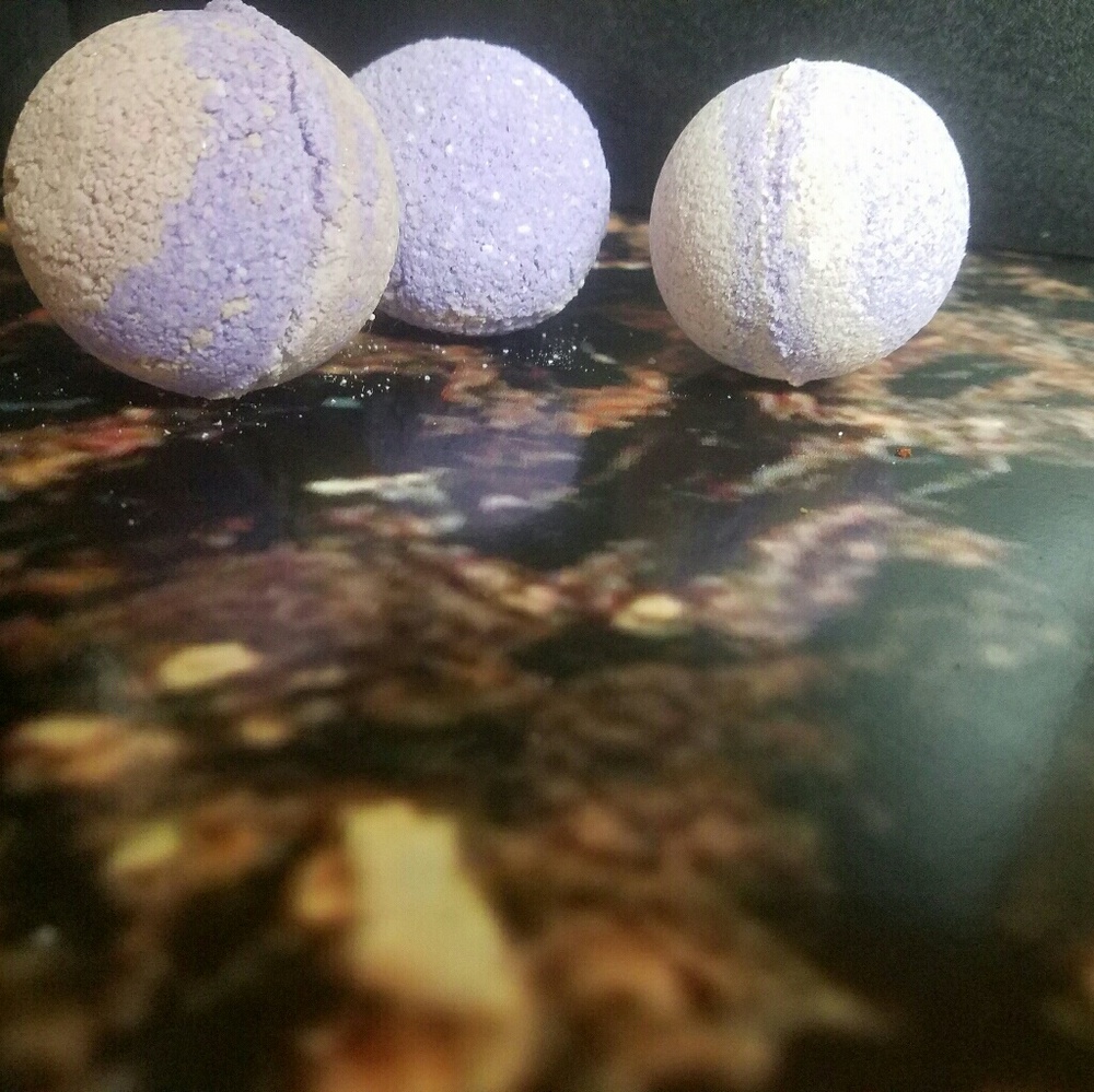 Bath bombs