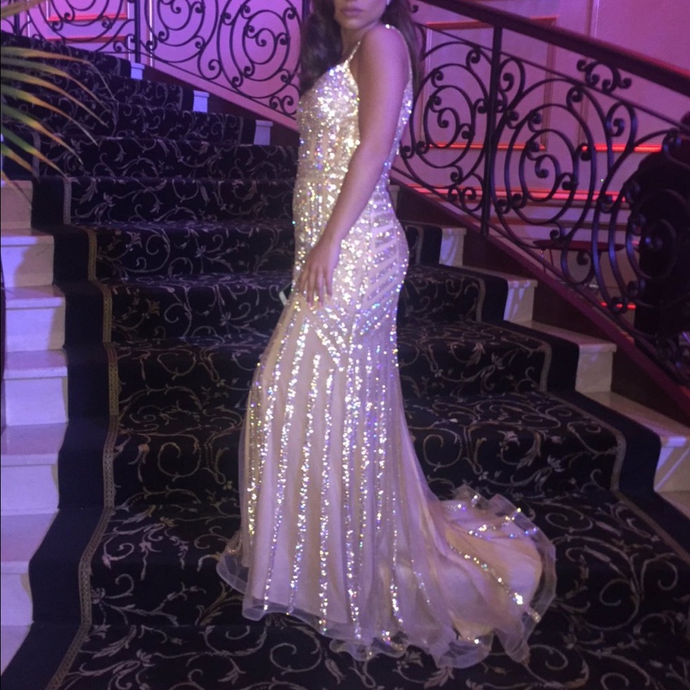 Prom dress