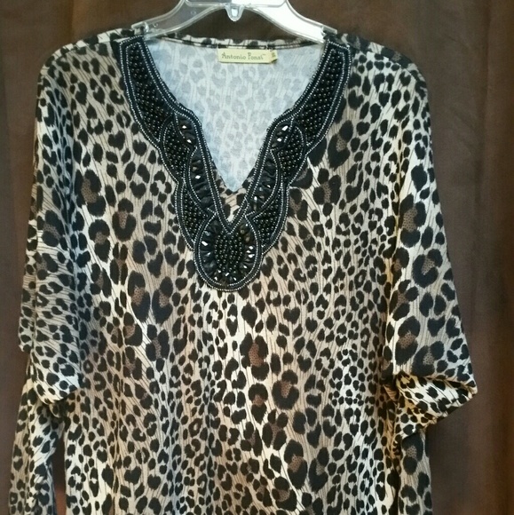 Leopard print beaded tunic - Picture 1 of 6