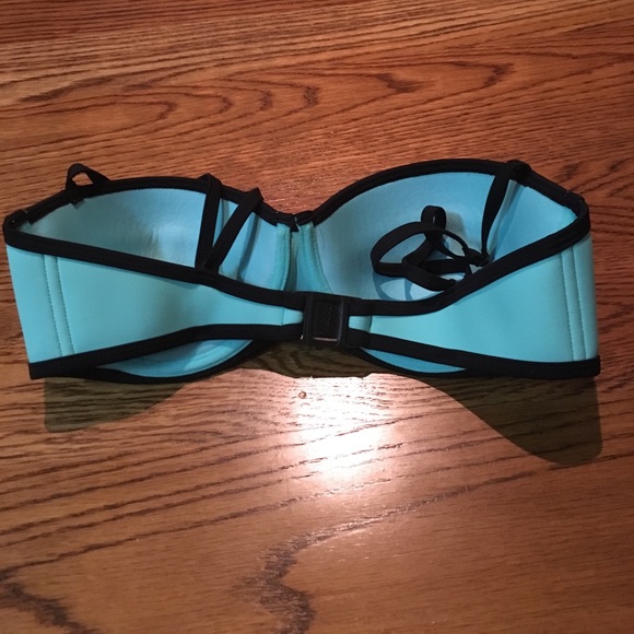 triangl bathing suit top - Picture 2 of 3