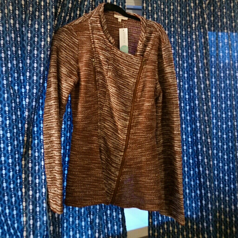 Mystree burgundy horizontal zip sweater