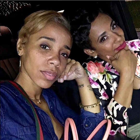 Meet your Posher, Deloris - Picture 1 of 1