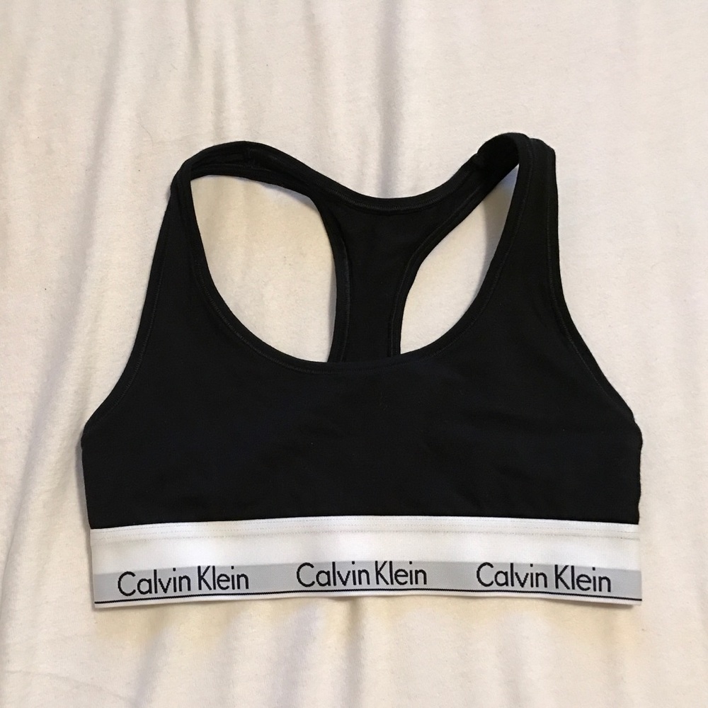 NWOT Calvin Klein black sports bra sz S