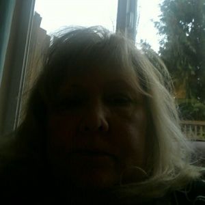 Meet your Posher, Janet