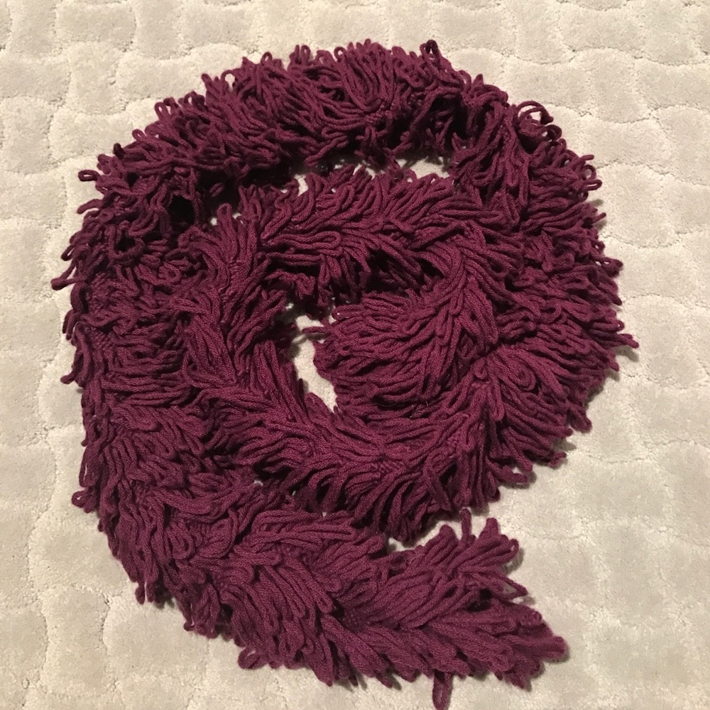 FUN/DECORATIVE Scarf