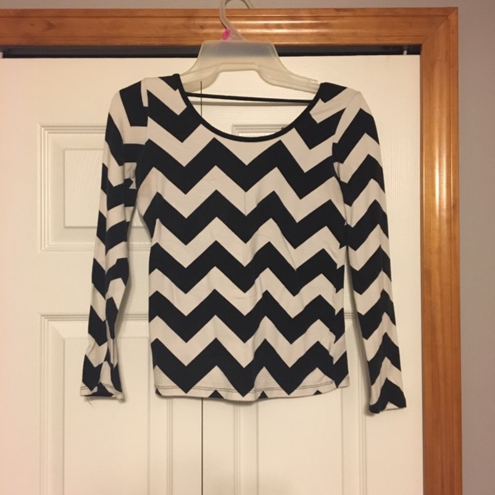 Chevron long sleeve