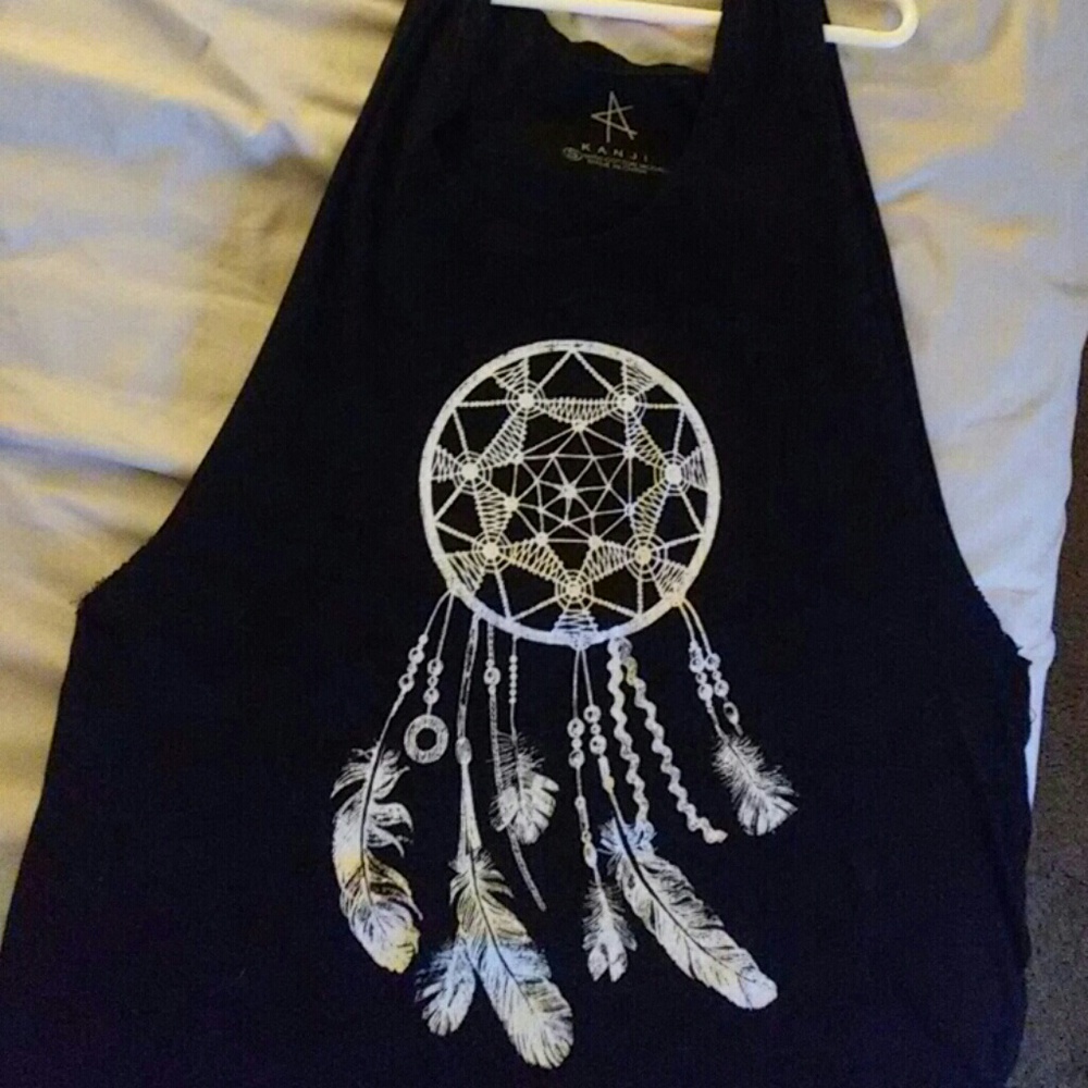 Black dream catcher muscle tee