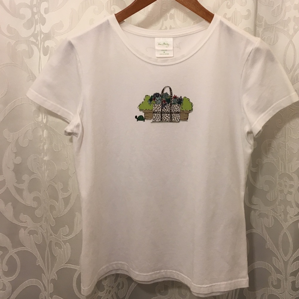 Vera Bradley Tshirt