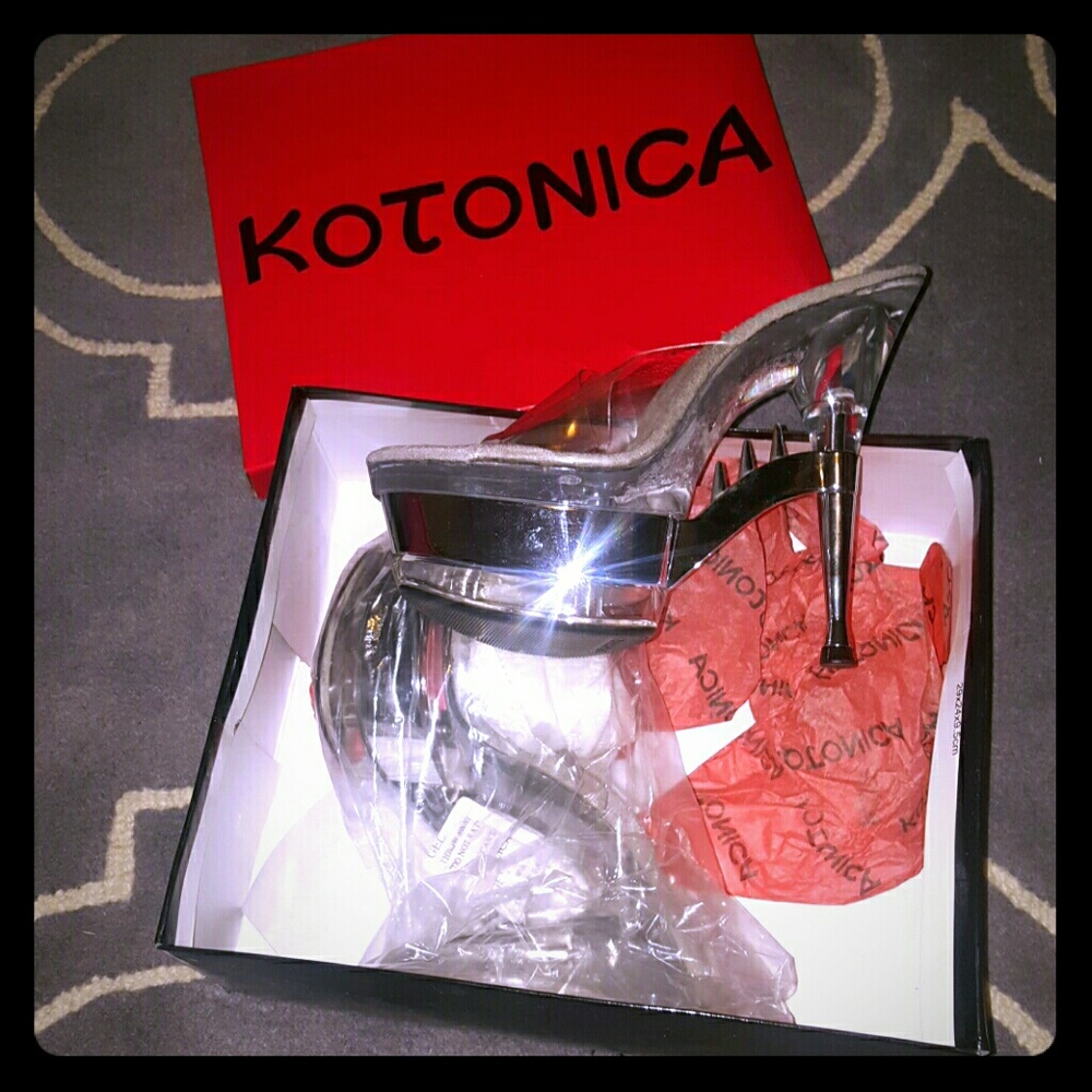 KOTONICA shoes