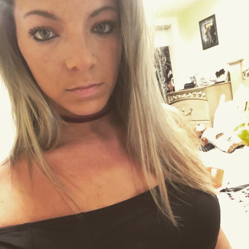 Meet your Posher, Victoria