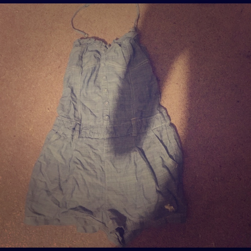 Abercrombie romper size small