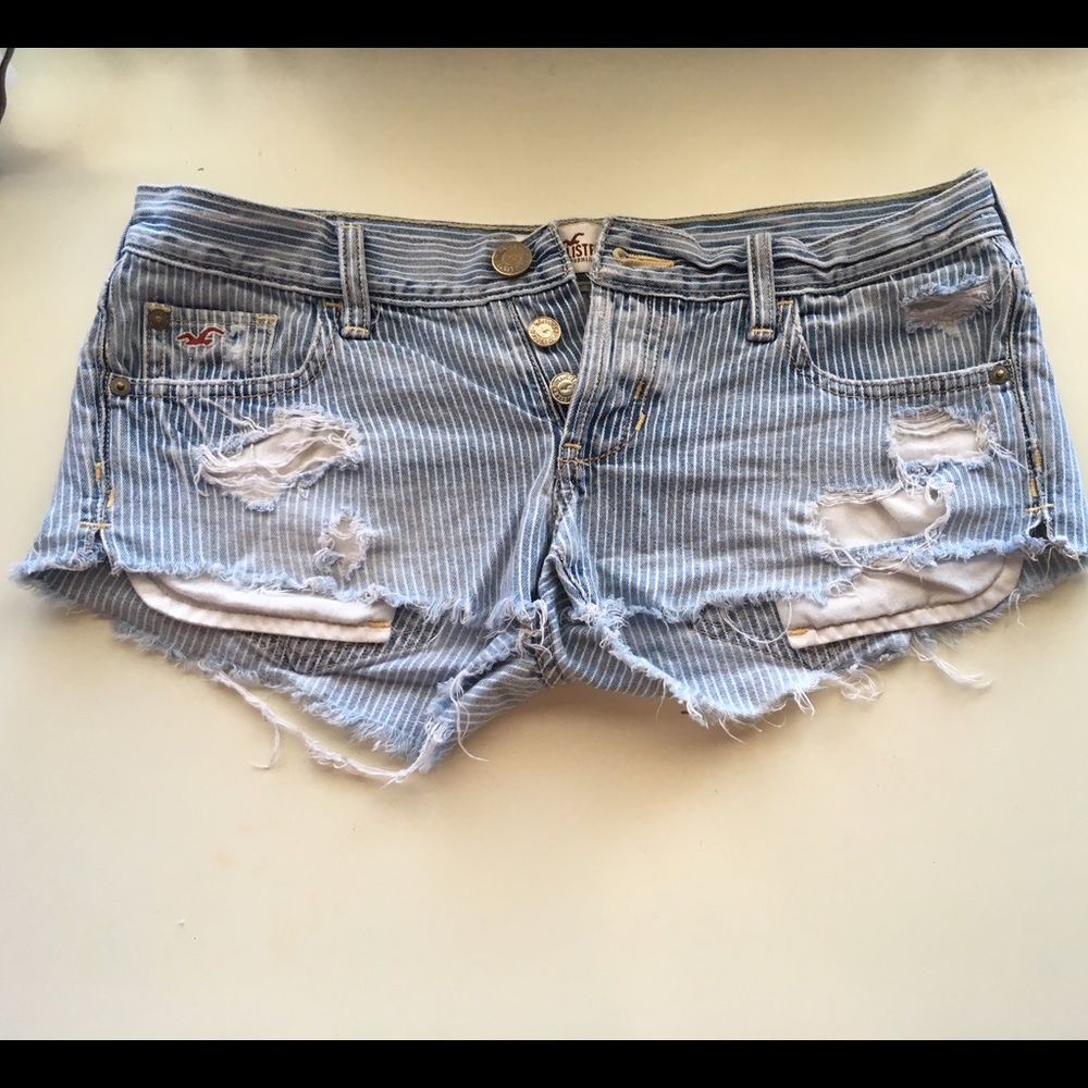 Hollister jean shorts