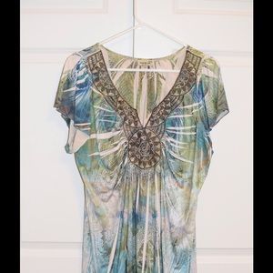 XL blue and green top with lace detailing.