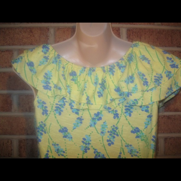 SOLD! Lilly Pulitzer Printed Slub Wynne Ruffle Top - Picture 4 of 5