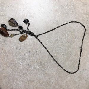 Stone accent necklace