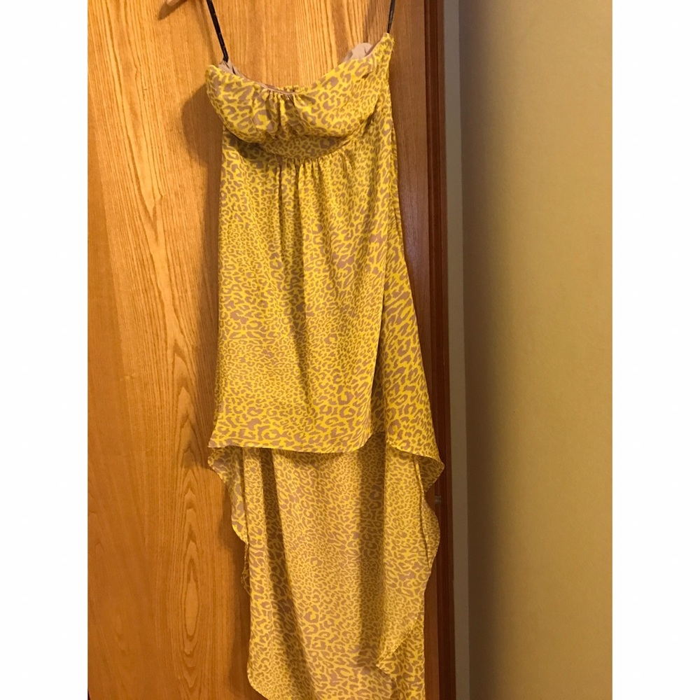 Strapless hi-lo dress