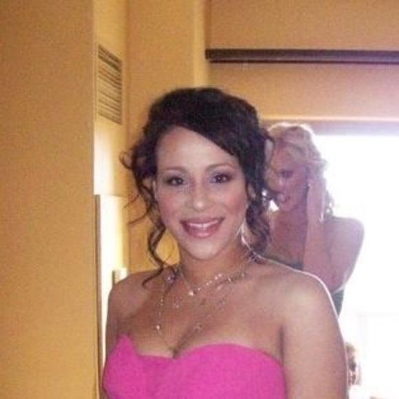 Meet your Posher, Stacey - Picture 1 of 1