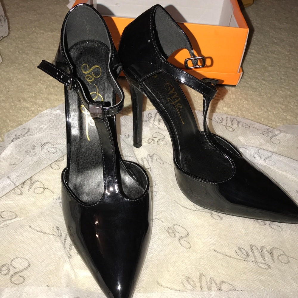 T-Strap Heel Black