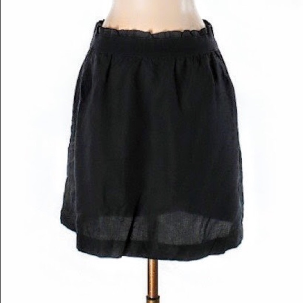 Ann Taylor XS Pockets A-Line Pull On Black Skirt
