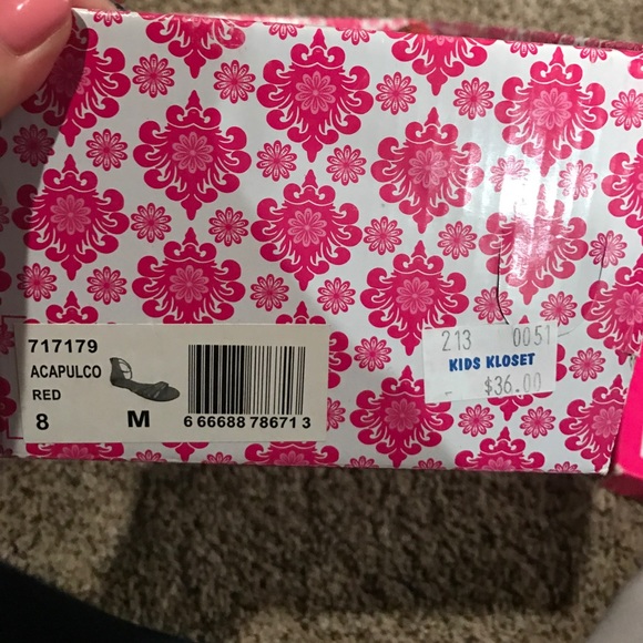 Sandals - Picture 2 of 4