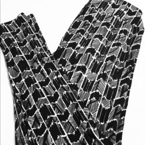 LuLaRoe TC Leggings NWOT