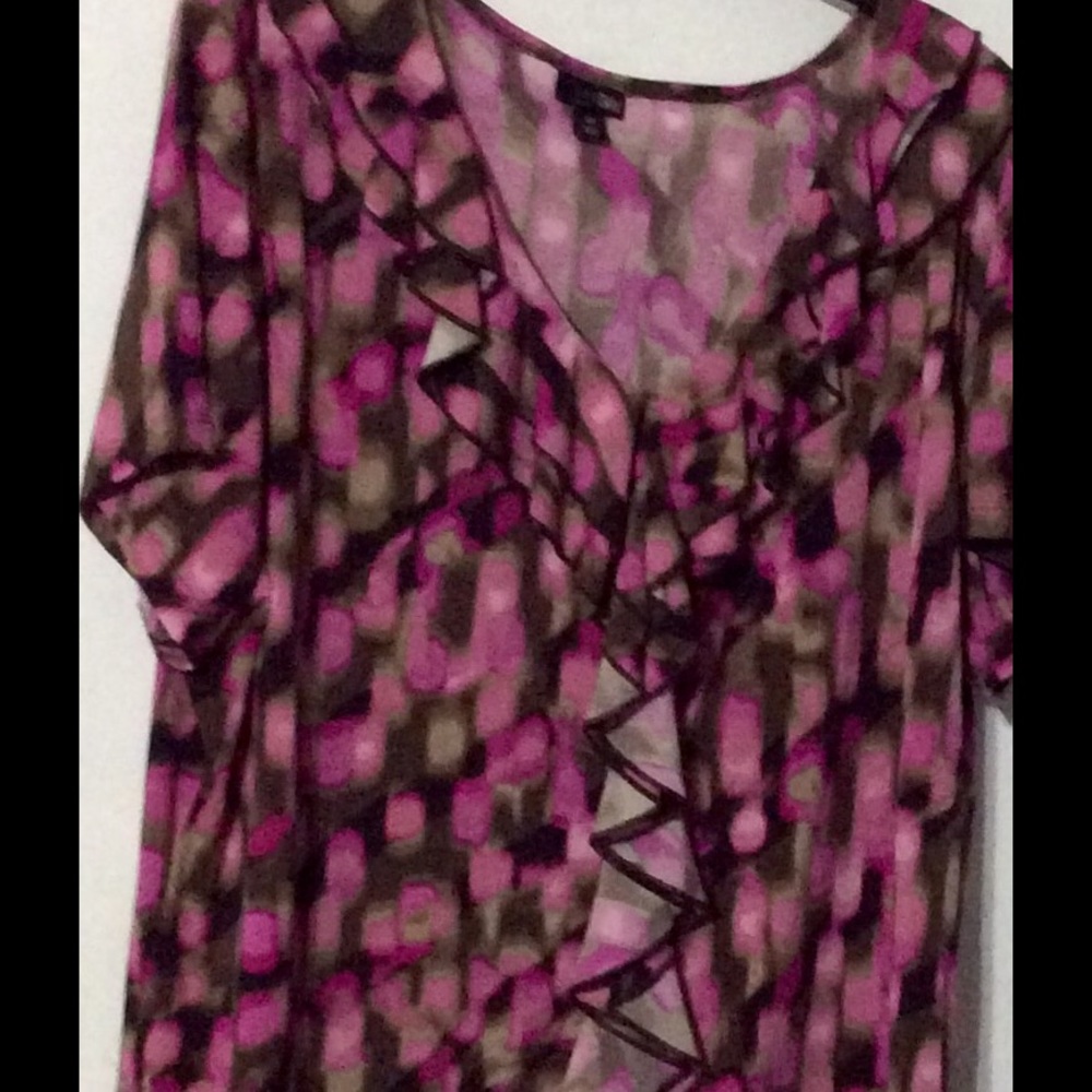 Reduced! Short sleeve ruffle shirt