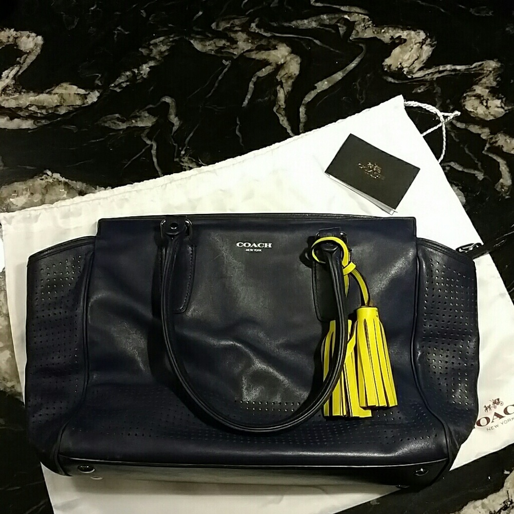 Coach shoulder purse-Navy and yellow!!