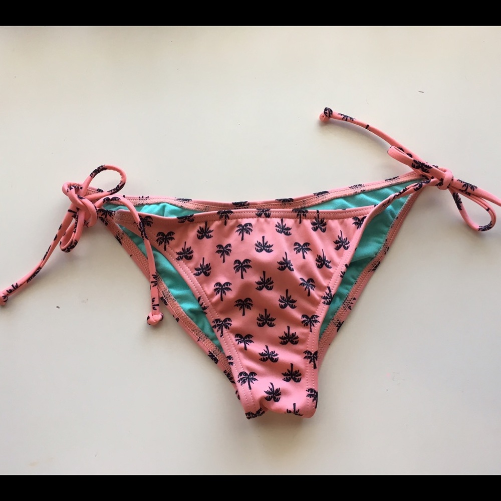 Billabong bikini bottoms