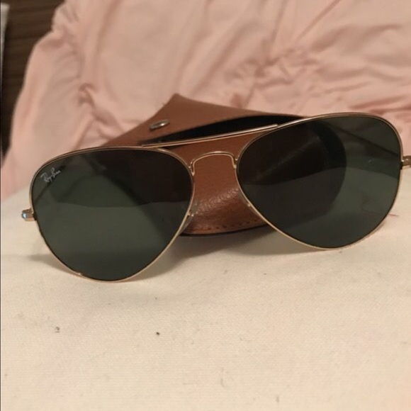 Ray Bans - Picture 2 of 3