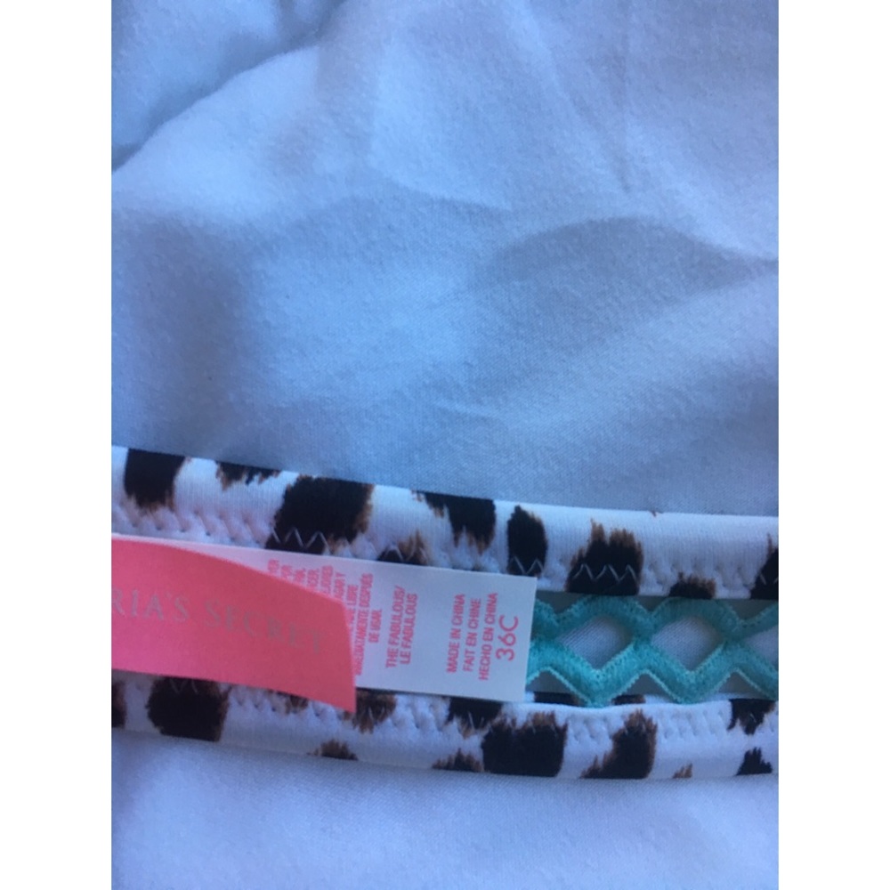 NEW VS SWIM TOP - Picture 3 of 4